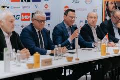 EK-Cyclocross-Middelkerke-_25-07-november-2025-6-PM-06m-44s-C-Lars-Crommelinck-for-GOLAZO