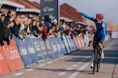 EK-Cyclocross-Middelkerke-_25-08-november-2025-2-PM-50m-21s-C-Lars-Crommelinck-for-GOLAZO