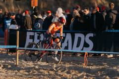 EK-Cyclocross-Middelkerke-_25-08-november-2025-4-PM-35m-31s-C-Lars-Crommelinck-for-GOLAZO