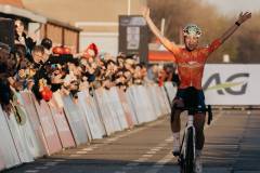 EK-Cyclocross-Middelkerke-_25-08-november-2025-4-PM-47m-20s-C-Lars-Crommelinck-for-GOLAZO-2