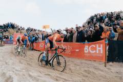 EK-Cyclocross-Middelkerke-_25-09-november-2025-4-PM-09m-46s-C-Lars-Crommelinck-for-GOLAZO-2