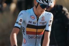 EK-Cyclocross-Middelkerke-_25-09-november-2025-12-PM-25m-01s-C-Lars-Crommelinck-for-GOLAZO