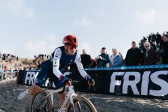 EK-Cyclocross-Middelkerke-_25-09-november-2025-2-PM-11m-41s-C-Lars-Crommelinck-for-GOLAZO