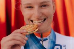 EK-Cyclocross-Middelkerke-_25-09-november-2025-3-PM-05m-00s-C-Lars-Crommelinck-for-GOLAZO